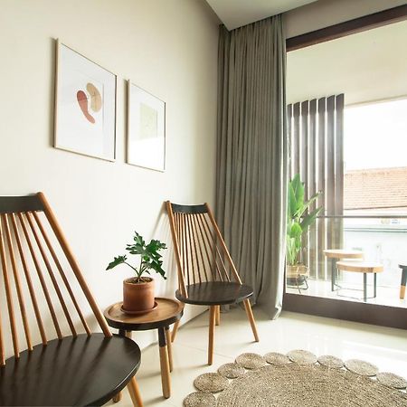 Pelangi 148 Beach Suites เซมินยัค ภายนอก รูปภาพ