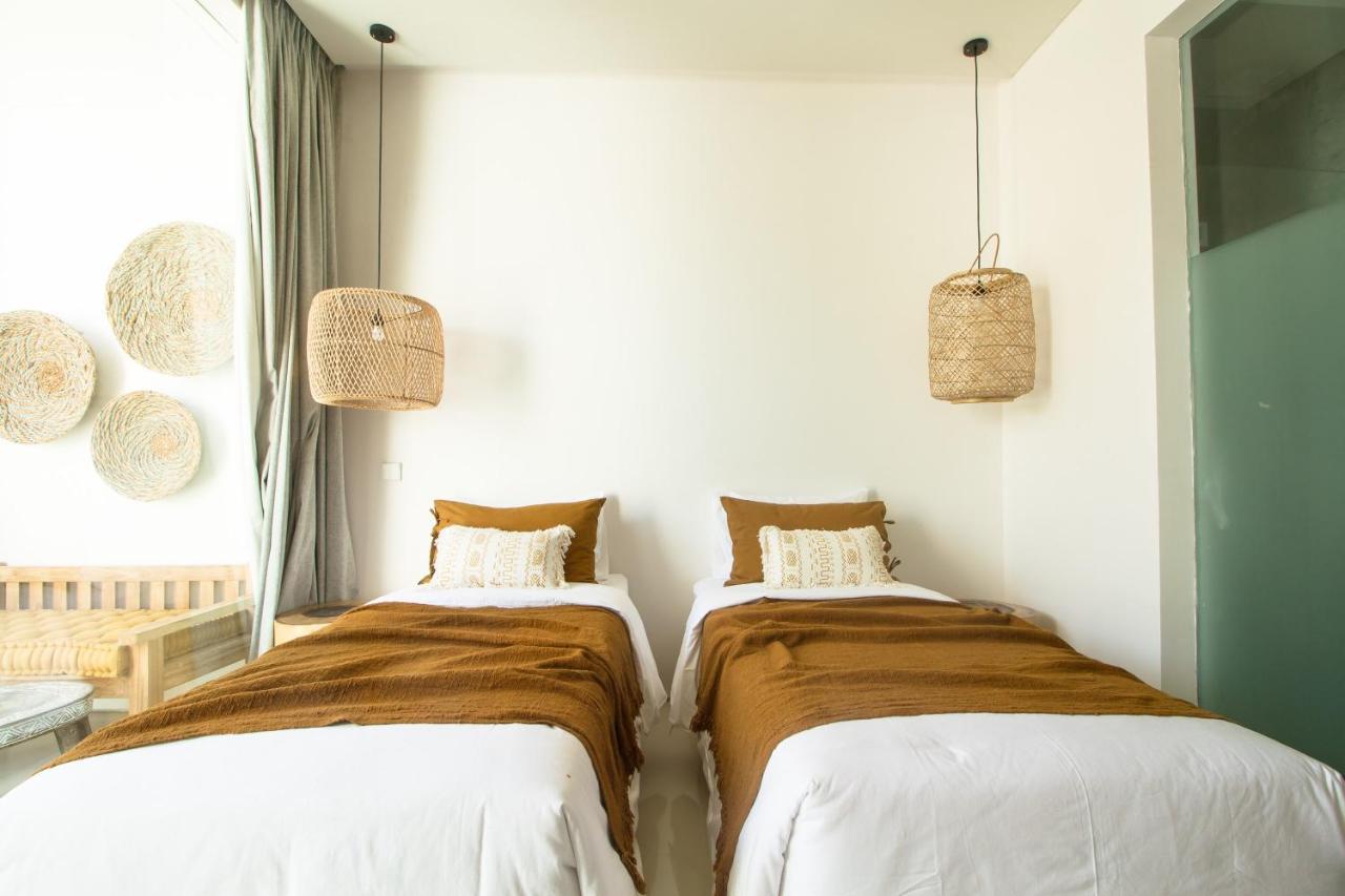 Pelangi 148 Beach Suites เซมินยัค ภายนอก รูปภาพ