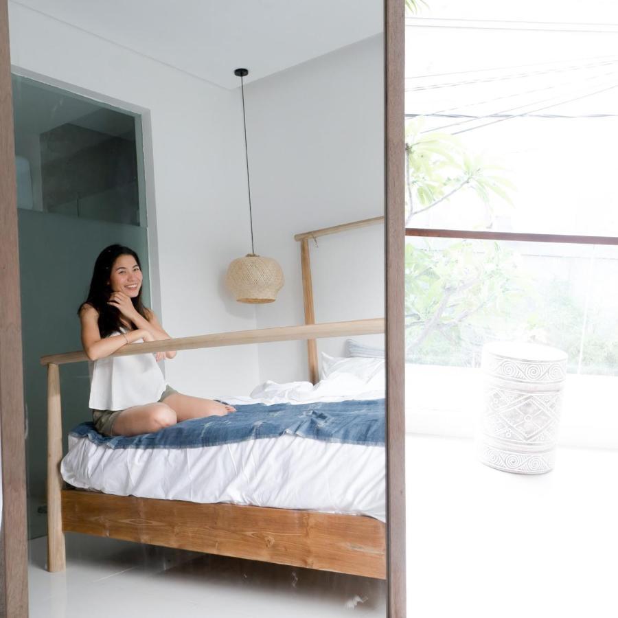Pelangi 148 Beach Suites เซมินยัค ภายนอก รูปภาพ