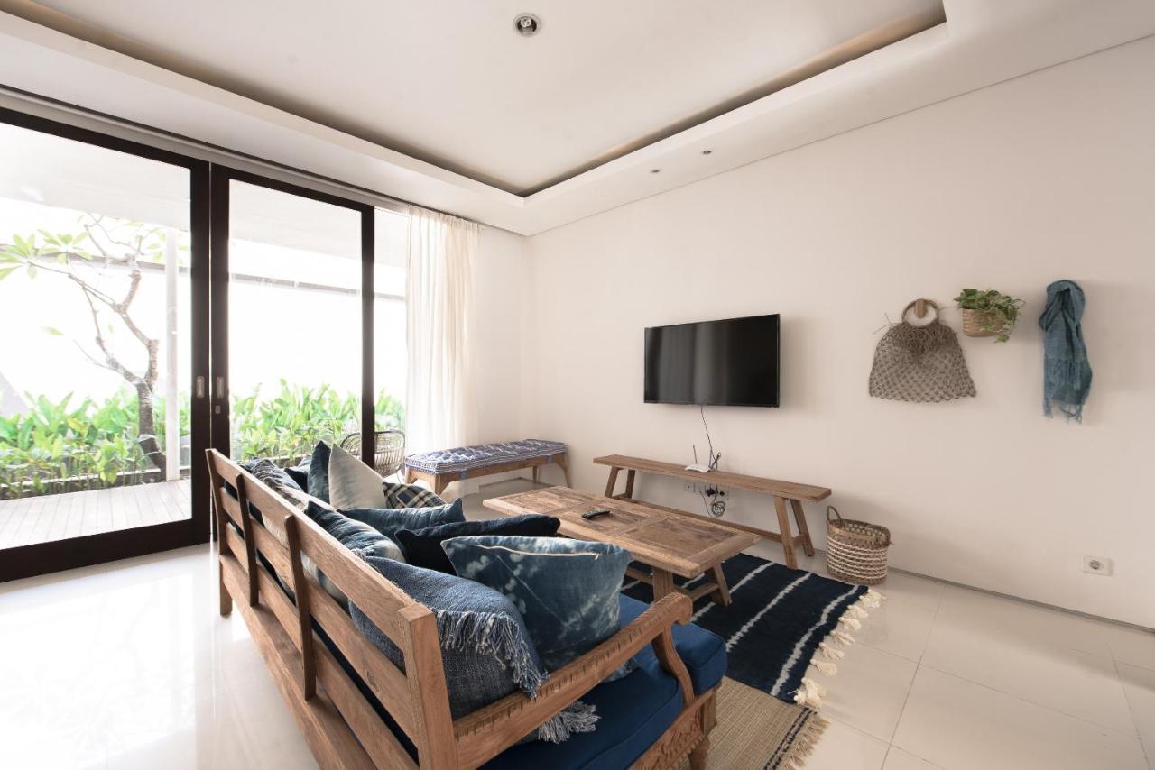 Pelangi 148 Beach Suites เซมินยัค ภายนอก รูปภาพ