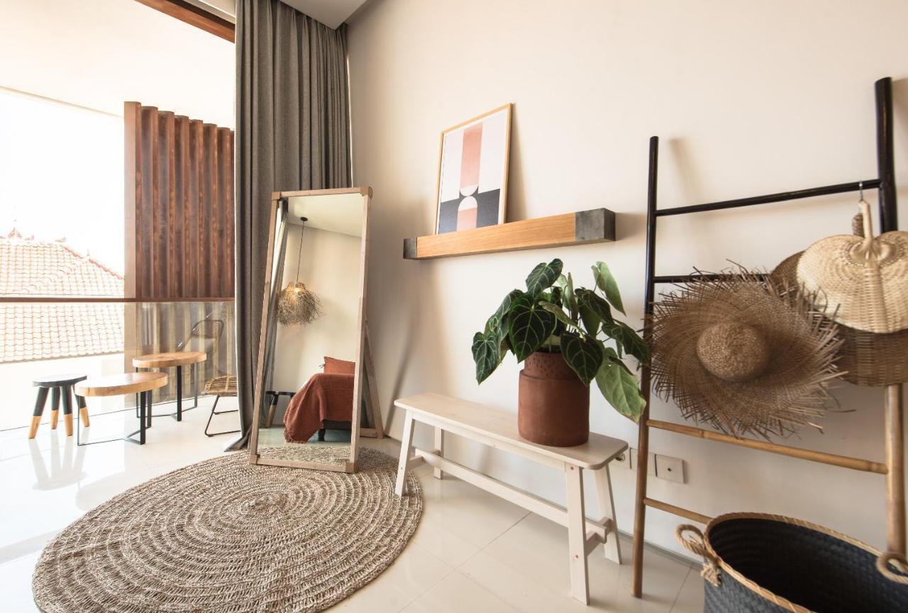 Pelangi 148 Beach Suites เซมินยัค ภายนอก รูปภาพ